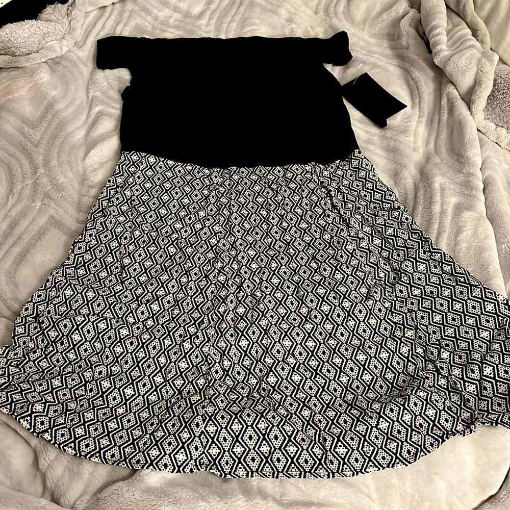 HURLEY off shoulders dress Sz L NWT